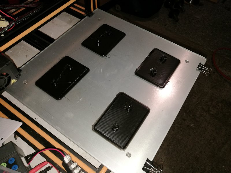 Impression 3d des patins de lame. Imprimés en PA