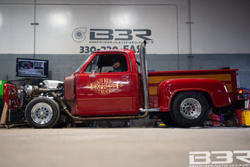 1100-horsepower-lil-red-express-is-ready-to-drag-and-drive-2024-03-05_11-11-54_479254-1440x960.jpg