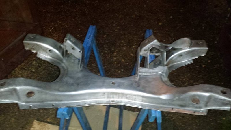 Ca sent la fin du décapage, reste les logement et la finitions