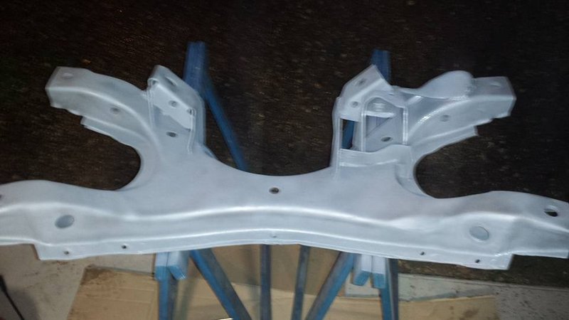 petit galvanisation pour éviter la saloperie de rouille avant les reprises des soudures et les renforts