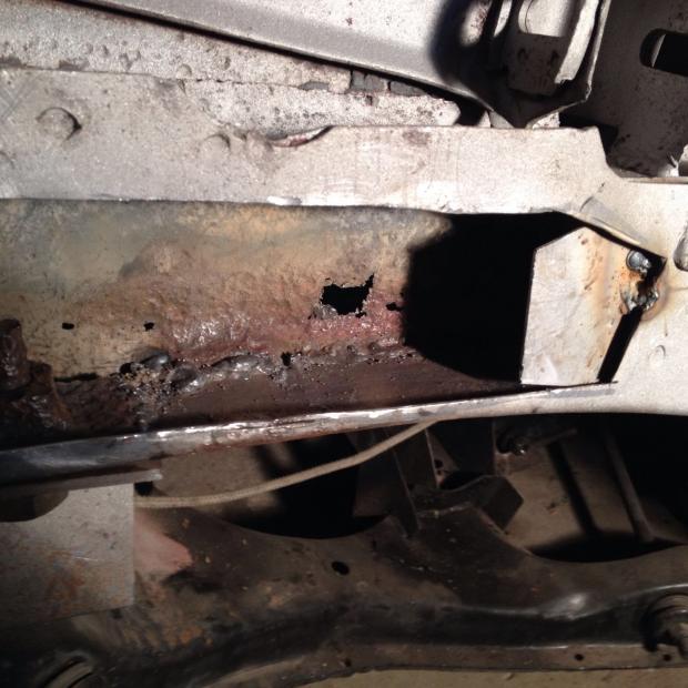 Petits soucis au niveau du longeron conducteur