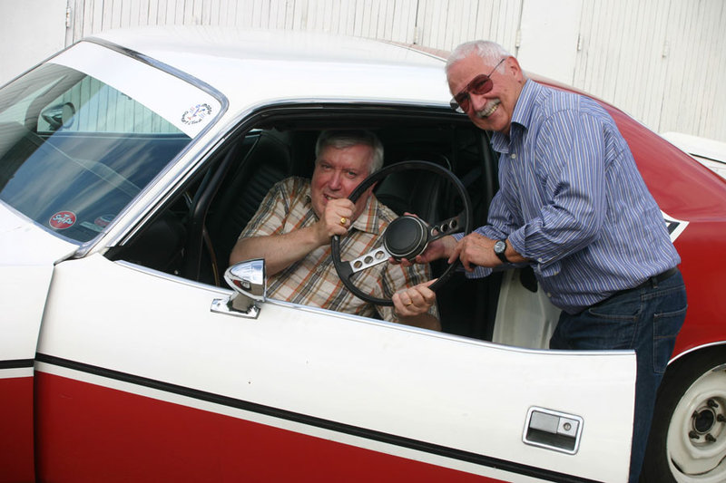 Passation de pouvoir Sarrazin-Debaude.jpg