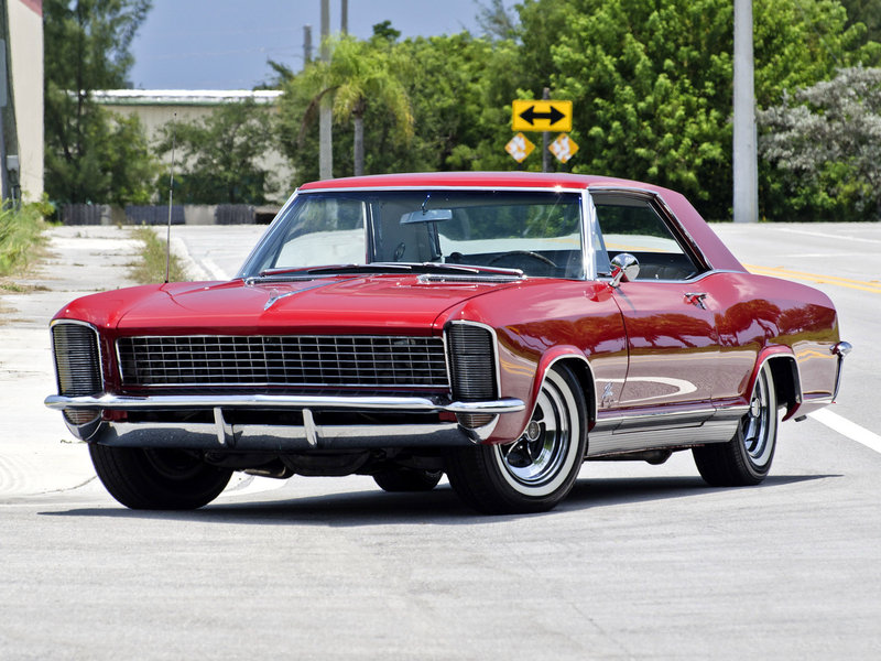 1965-Buick-Riviera-GS-V3-1536.jpg (842.64 Kio) Consulté 6054 fois 1965-Buick-Riviera-GS-V3-1536.jpg